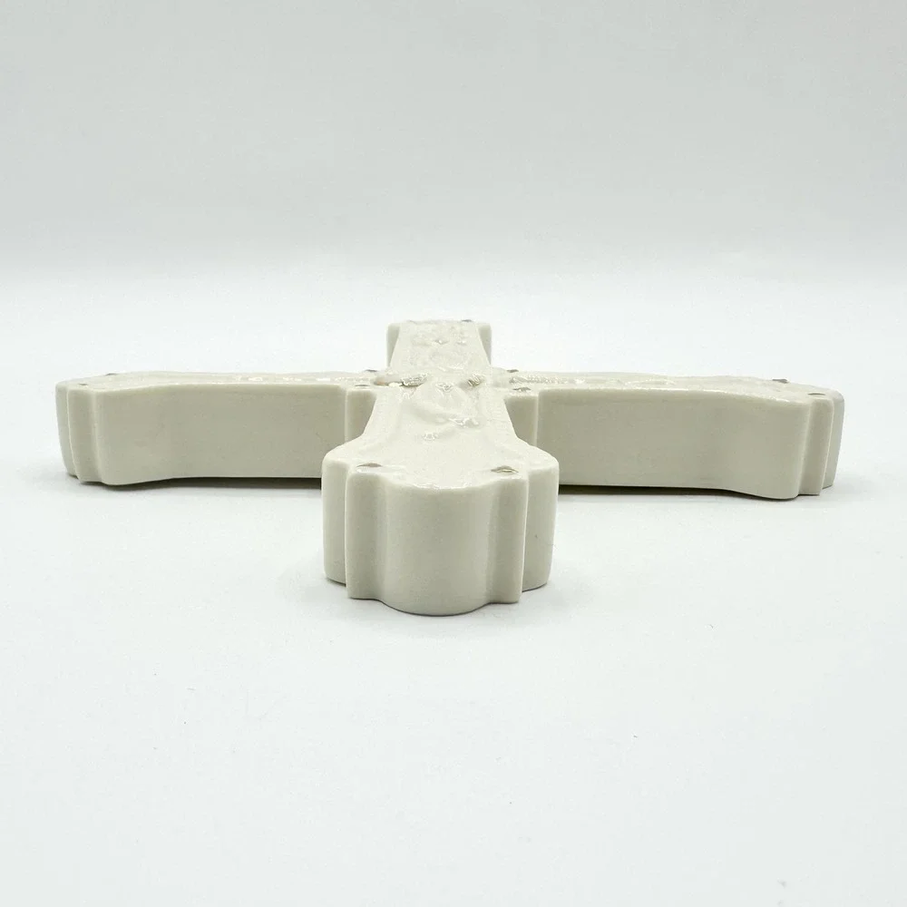 LENOX Lily Cross Wall Hanging Ivory Gold Accents Porcelain